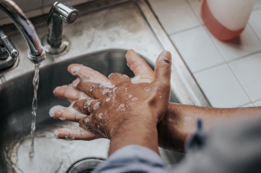 hands washing